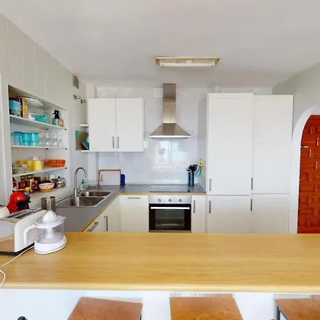 Apartment Pueblo - Cozy With Sea Views Mijas