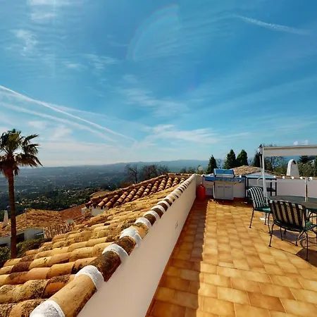 Apartment Pueblo - Cozy With Sea Views Mijas